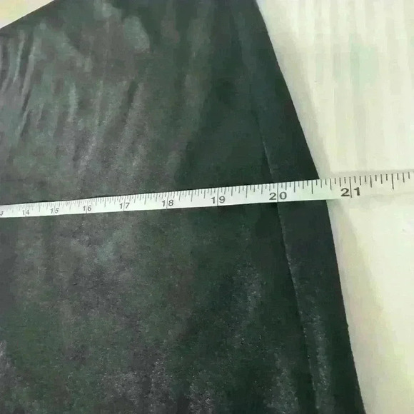 Jones New York Lingeriecore Y2K Black Silky Slip Dress M Lace Trim Chic Dark Fem - Picture 9 of 14